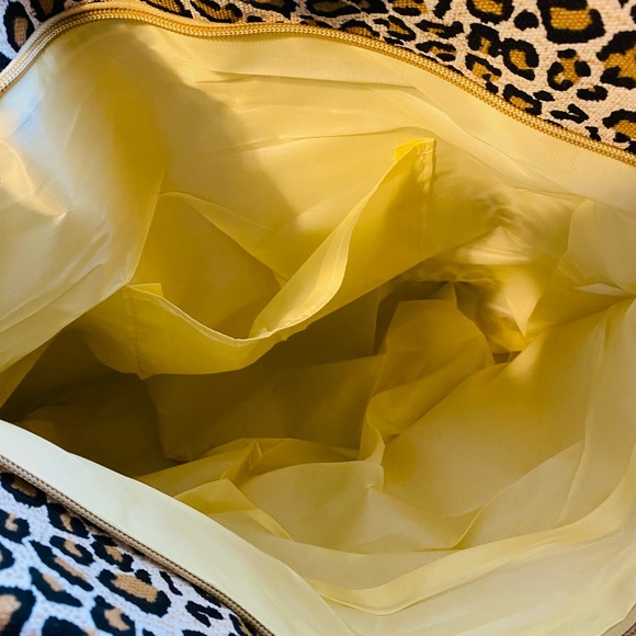 Styline Bags Nwt Leopard Print Canvas Tote Bag Time For The Beach